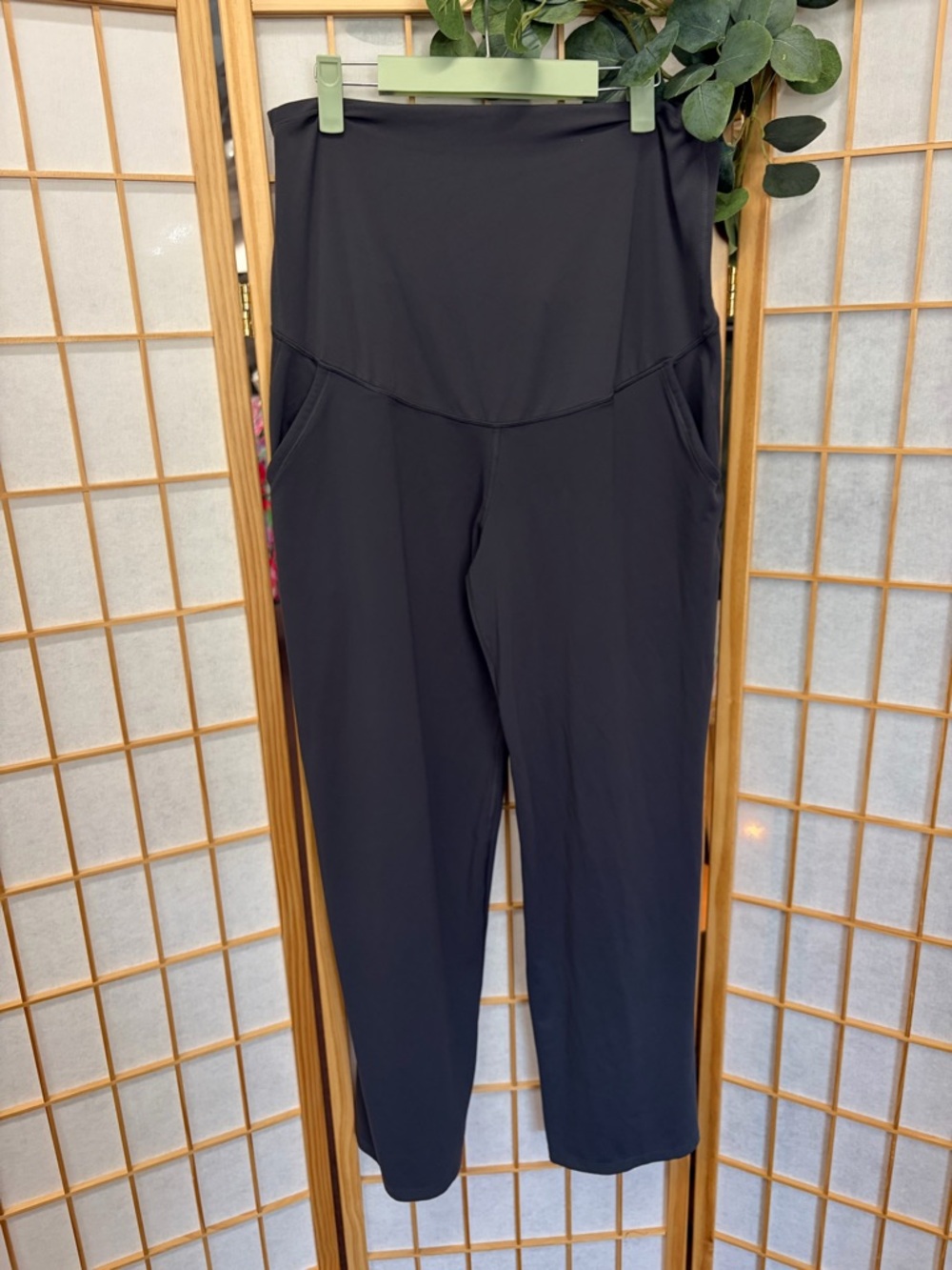 High-Waist Black Straight-Leg Active Pants